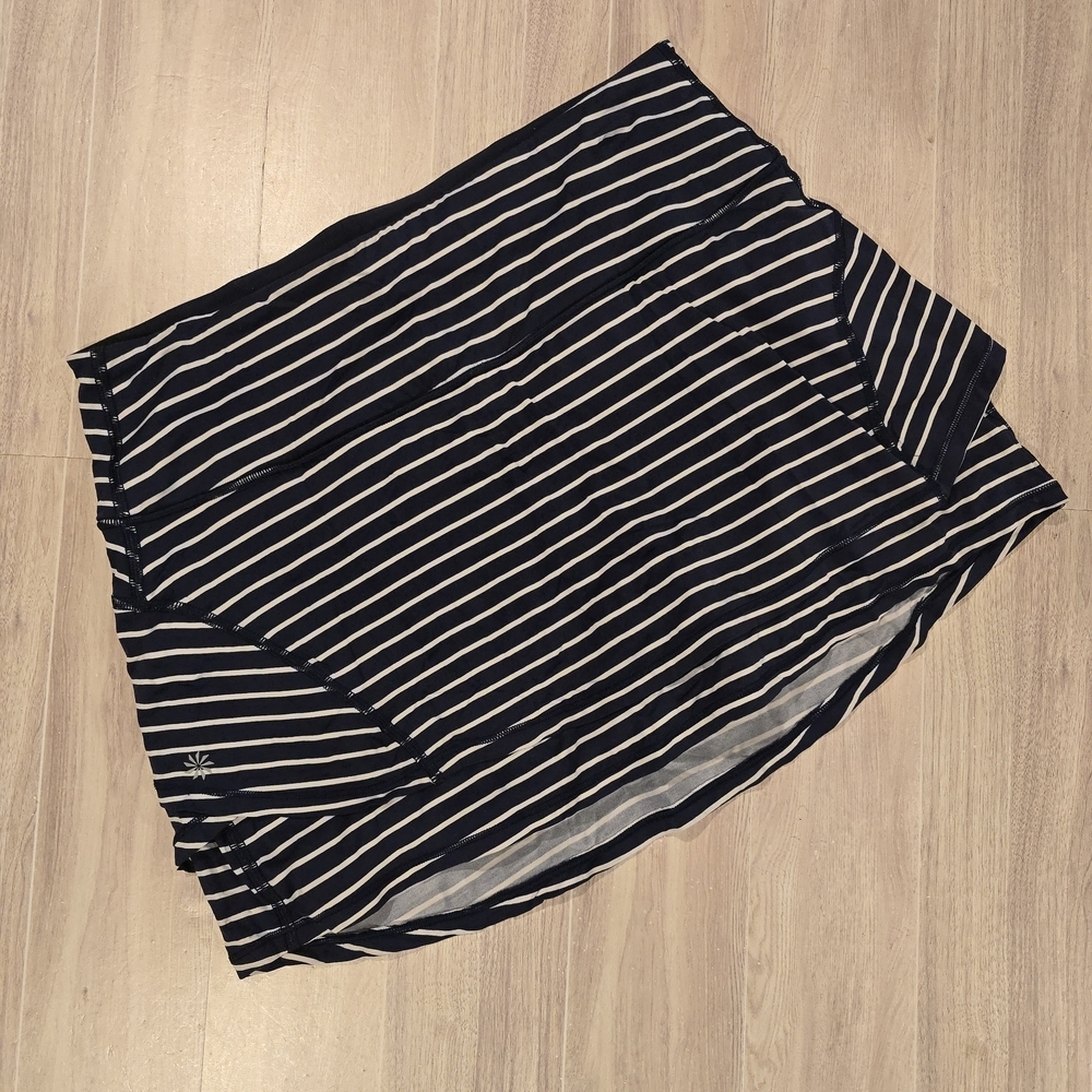 Athleta Sculptek Navy Striped Stealth Skirt Tennis Skort Size Small Golf Running